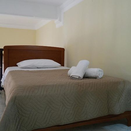 Stone Living Symi Central Apartments Экстерьер фото
