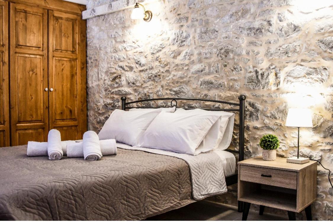 Stone Living Symi Central Apartments Экстерьер фото